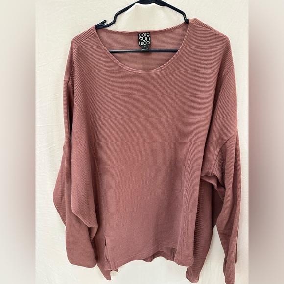 Ciara Sun Woo high low sweater. Never worn. - Picture 1 of 3
